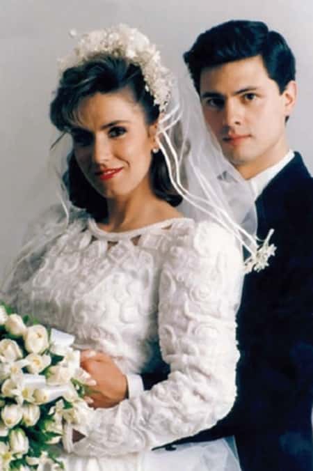 Enrique Pena Nieto with Monica Pretelini at their wedding day
